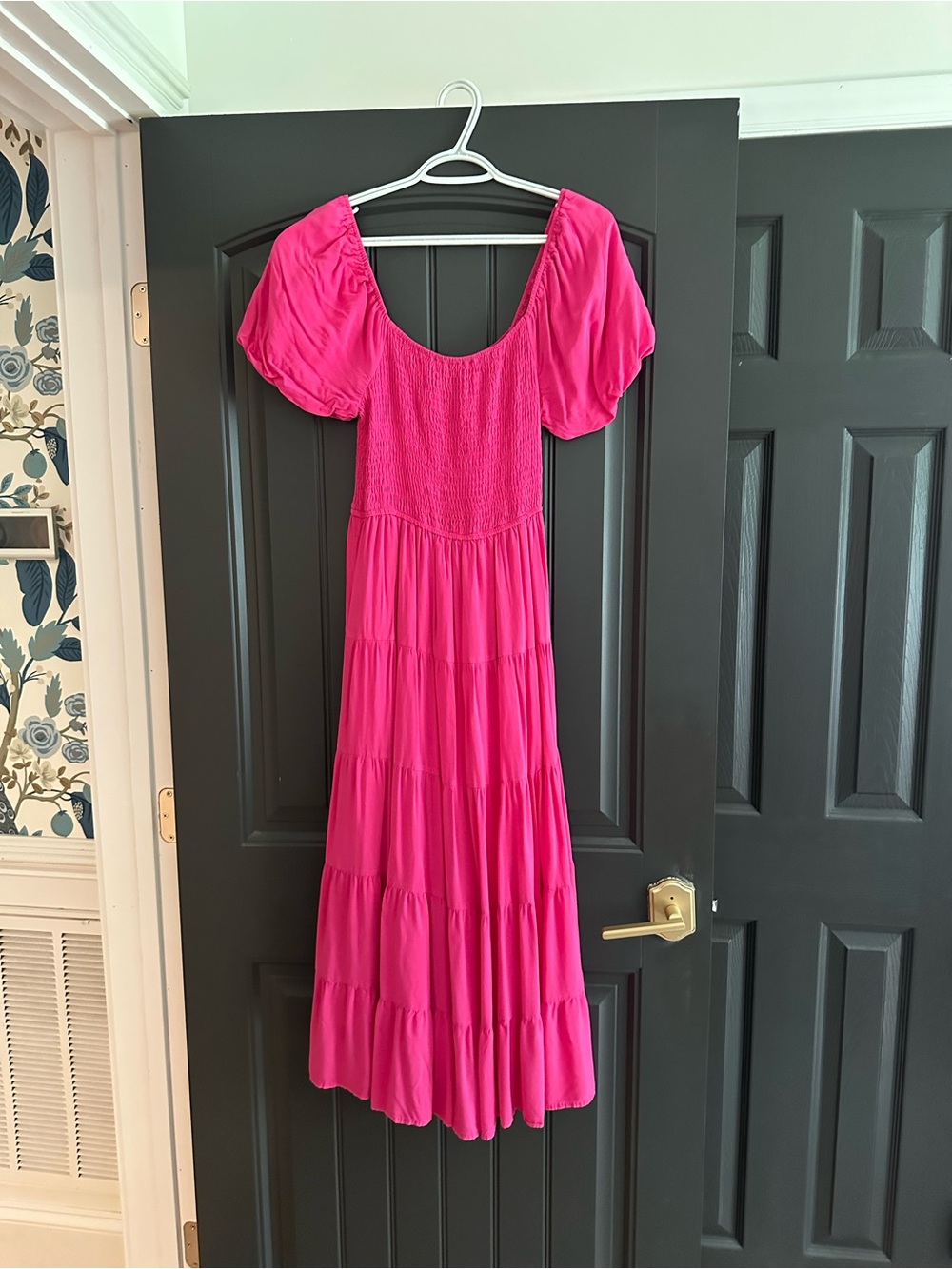 Pink Maxi Dress with Puff Sleeves